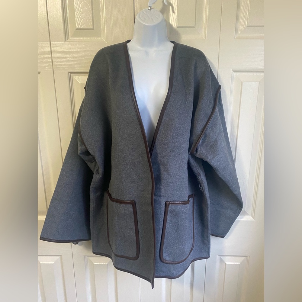 New Helsa Wool Blend Blanket Coat in Gray - Picture 10 of 14
